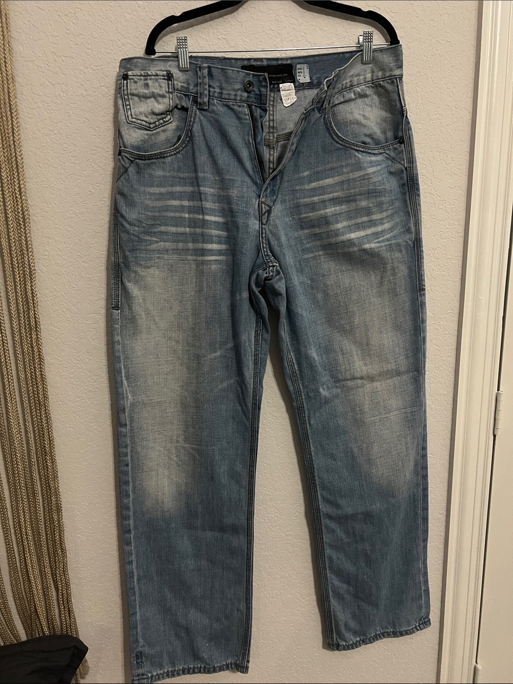 Rocawear Light Blue Washed Relaxed Jeans